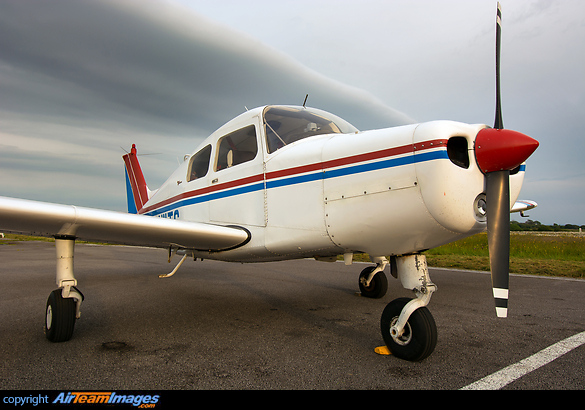 Beech 19A Musketeer Sport III Beech 19A Musketeer Sport III