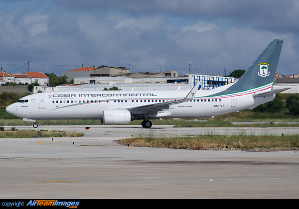 First Portugese registered Boeing 737 for Ceiba Intercontinental, to be operated by White Airways just seen after delivery from Seattle via Montreal Boeing 737-8FB