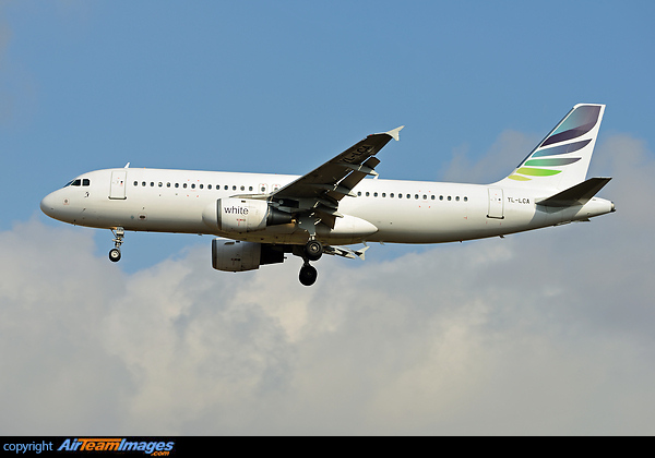 Airbus A320-211 Airbus A320-211