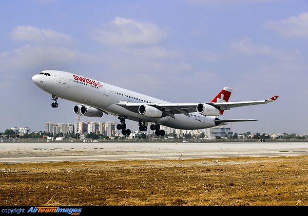 Airbus A340-313X Airbus A340-313X