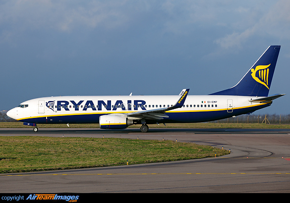 Boeing 737-8AS Boeing 737-8AS