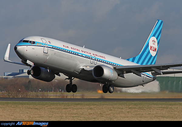 Boeing 737-8K2 Boeing 737-8K2