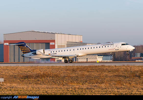 Bombardier CRJ-900 NextGen Bombardier CRJ-900 NextGen