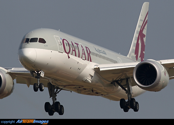 Boeing 787-8 Dreamliner Boeing 787-8 Dreamliner