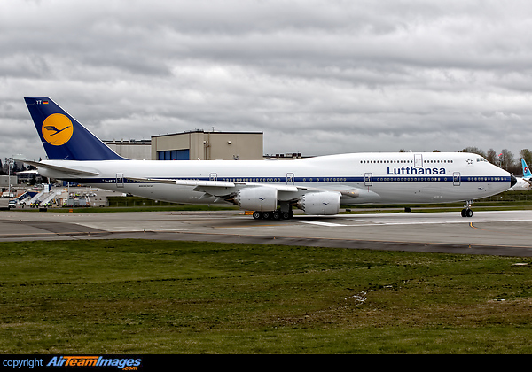 Lufthansa Boeing 747-830 - cn 37844 / ln 1513 D-ABYT departing for Frankfurt as DLH9917 on its delivery flight 3/25/15. The retro color scheme is part of modern day Lufthansas 60th Anniversary celebrations. Boeing 747-830