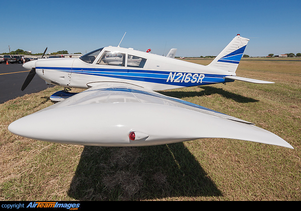 Piper PA-28-180 Cherokee Piper PA-28-180 Cherokee