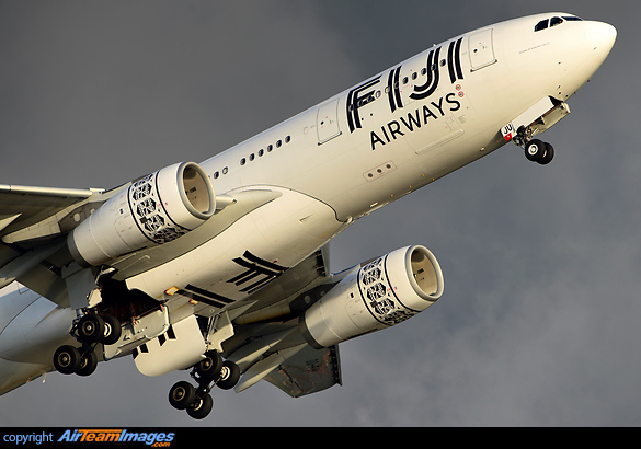 Airbus A330-243 Airbus A330-243