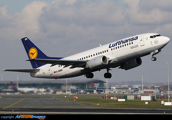 Boeing 737-330 Boeing 737-330