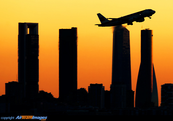 Airbus A320-214 Airbus A320-214