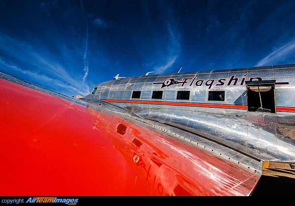 Douglas DC-3-178 Douglas DC-3-178