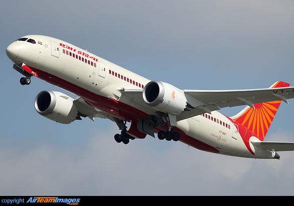 Boeing 787-8 Dreamliner Boeing 787-8 Dreamliner
