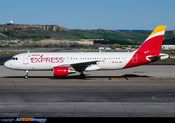 Airbus A320-214 Airbus A320-214
