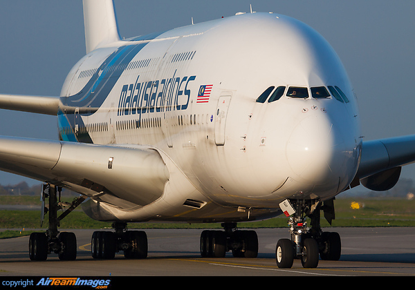 Airbus A380-841 Airbus A380-841