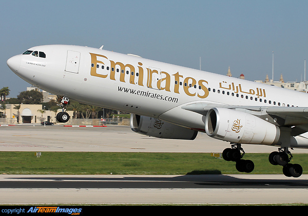 Airbus A330-243 Airbus A330-243