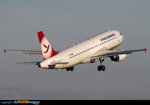 Airbus A320-214 Airbus A320-214
