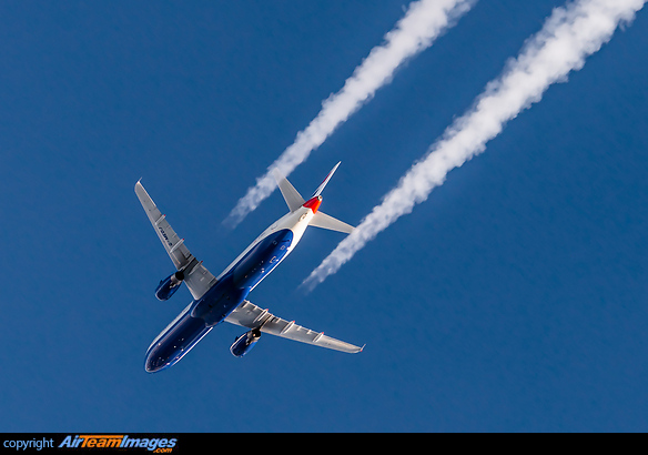 Inflight over Slovenia Airbus A321-231