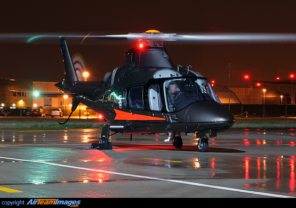 A.109E of the DHFS at Northolt AgustaWestland A-109E