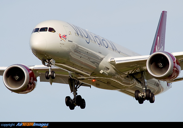Boeing 787-9 Dreamliner Boeing 787-9 Dreamliner