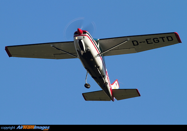 Reims FR182 Skylane RG II Reims FR182 Skylane RG II