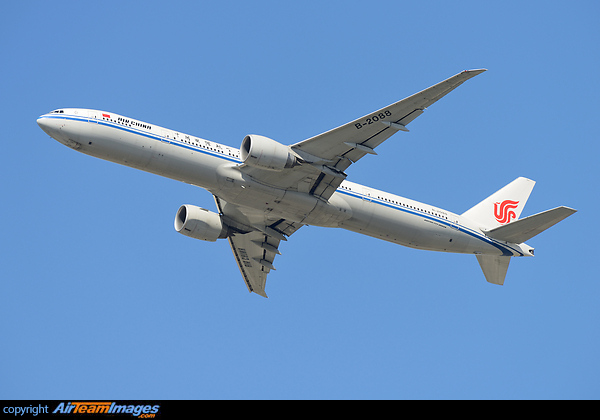 Boeing 777-39L/ER Boeing 777-39L/ER