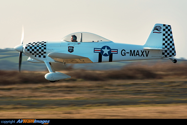 Raven 1 piloted by team leader Simon 'Sid' Shirley departing Swansea Van's RV-4
