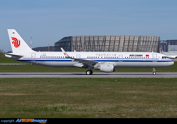 Airbus A321-213 Airbus A321-213