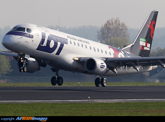 The latest Embraer deco livery from LOT Polish Airlines promoting the Ironman event in Gdynia. (Poland) Embraer ERJ-175LR