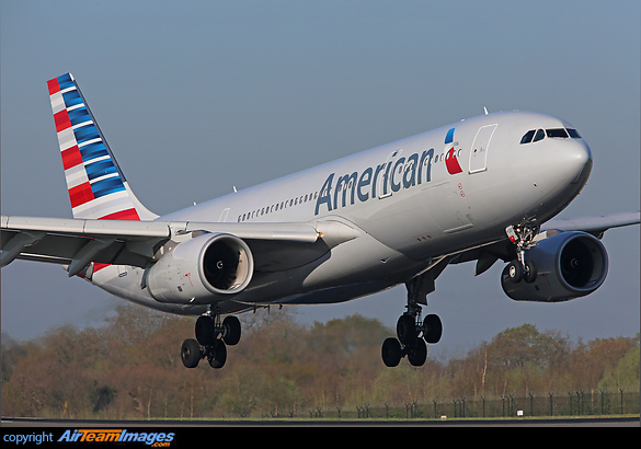Airbus A330-243 Airbus A330-243