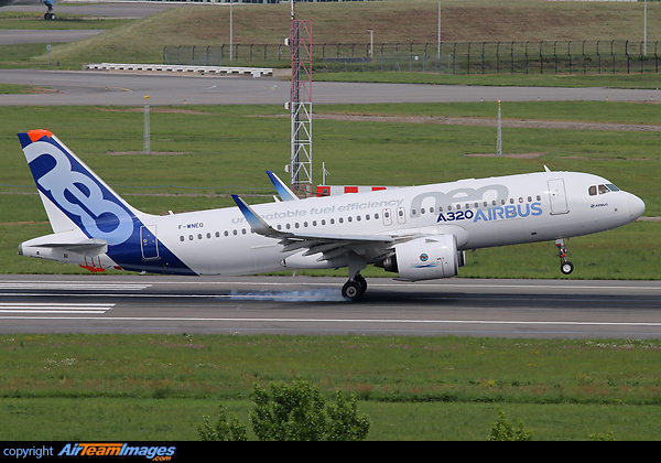 Airbus A320neo Airbus A320neo