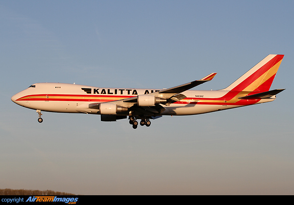 Seems to be the newest K4 acquisition fresh from the paintshop. Former JA403KZ. Boeing 747-481F