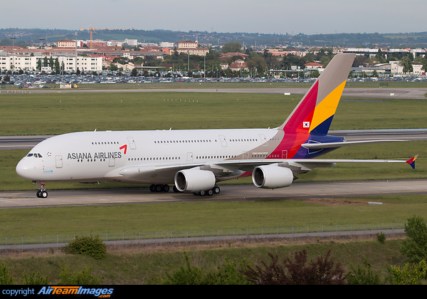 Airbus A380-841 Airbus A380-841
