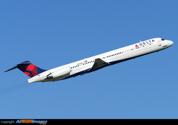 McDonnell Douglas MD-88 McDonnell Douglas MD-88