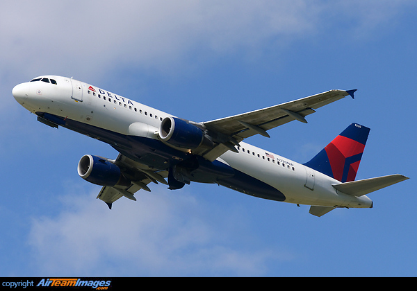 Airbus A320-211 Airbus A320-211