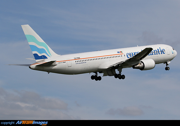 Boeing 767-35D/ER Boeing 767-35D/ER