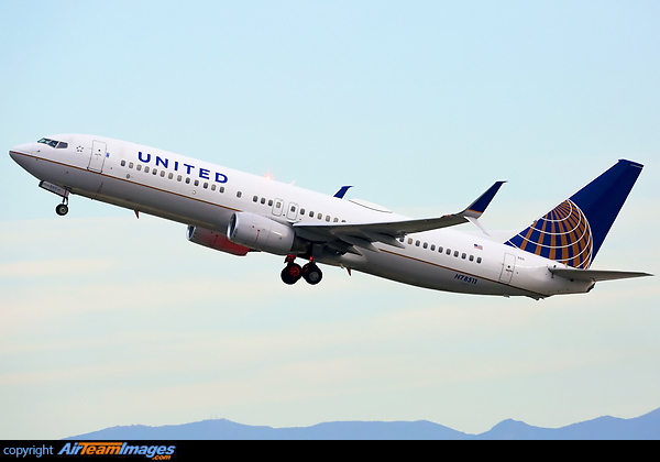 Boeing 737-824 Boeing 737-824