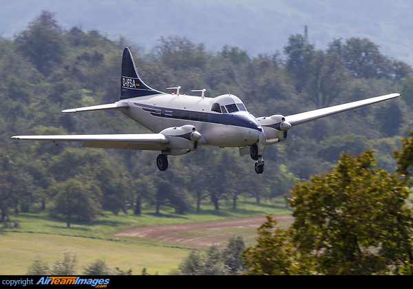 De Havilland DH-104 Dove 7XC De Havilland DH-104 Dove 7XC