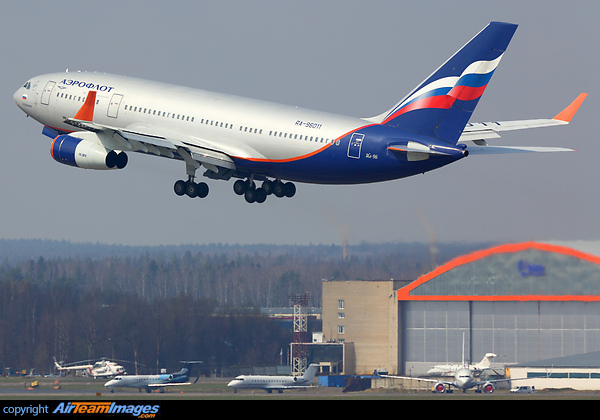 Going to be repainted in Cubana colors Ilyushin Il-96-300