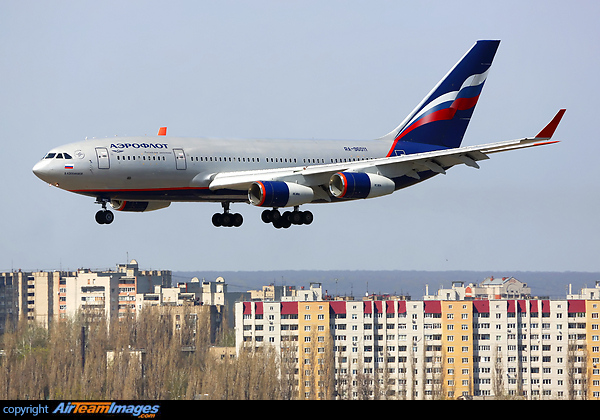 Ilyushin Il-96-300 Ilyushin Il-96-300