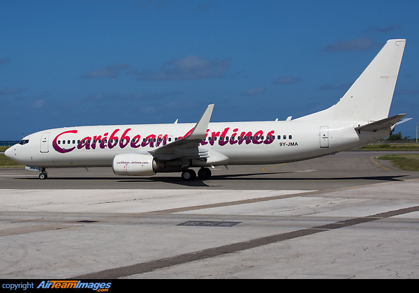 Boeing 737-8Q8 Boeing 737-8Q8