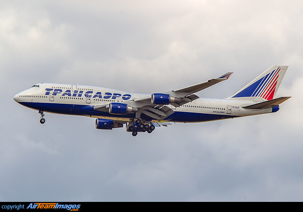 Boeing 747-446 Boeing 747-446