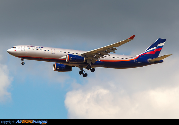 Airbus A330-343 Airbus A330-343