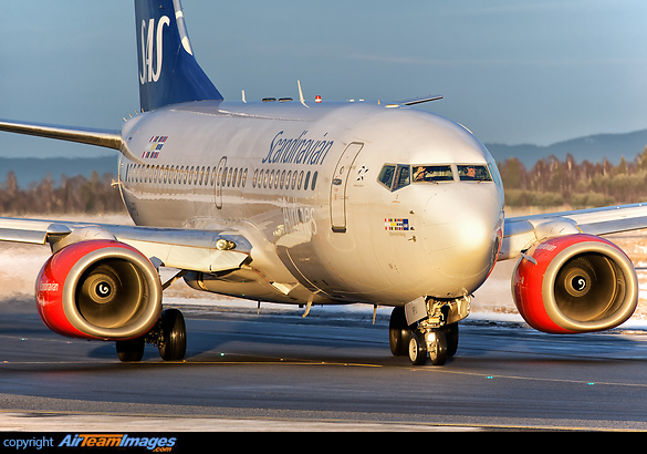 Boeing 737-783 Boeing 737-783