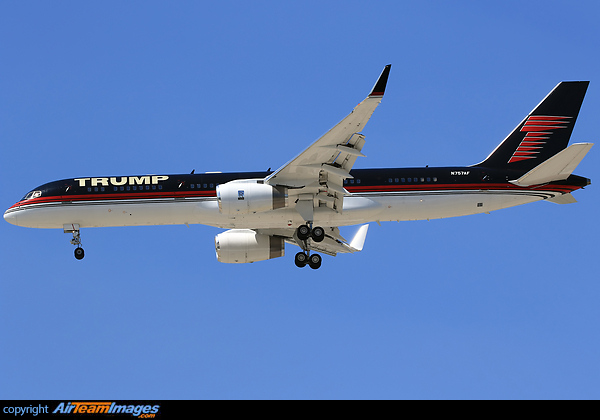 Donald Trump Boeing 757. Boeing 757-2J4