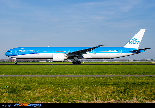 New KLM Livery on a Boeing 777-300ER Boeing 777-306/ER