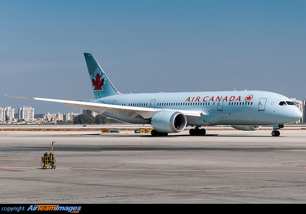 Boeing 787-8 Dreamliner Boeing 787-8 Dreamliner