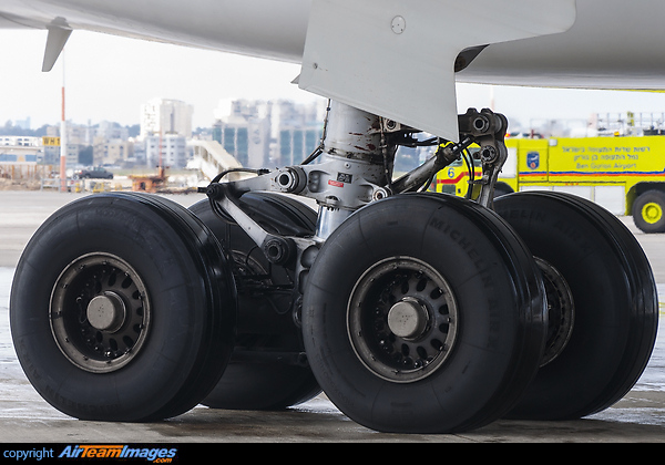 Airbus A330-202 Airbus A330-202