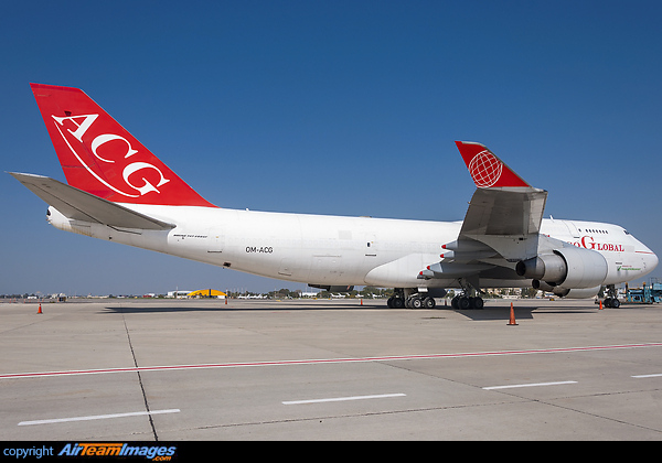 Boeing 747-409(BDSF) Boeing 747-409(BDSF)