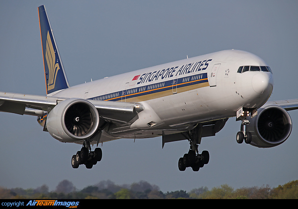 Boeing 777-312/ER Boeing 777-312/ER