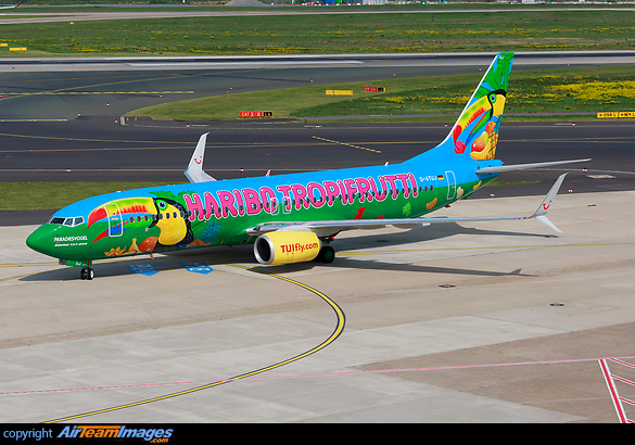 Paradiesvogel is the name of latest Tuifly logojet with Haribo Tropifrutti titles Boeing 737-8K5
