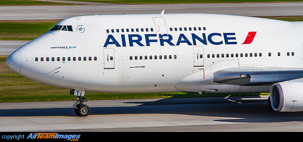 Boeing 747-428 Boeing 747-428